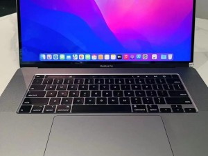 19 岁 MACBOOKPRO 高清视网膜显示屏，色彩精准绚丽